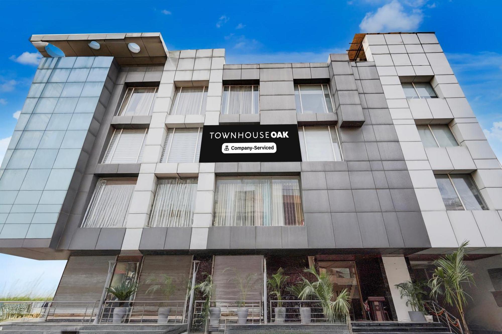 Townhouse Oak Agra Near Sultanganj Puliya Formerly Bb Grand المظهر الخارجي الصورة