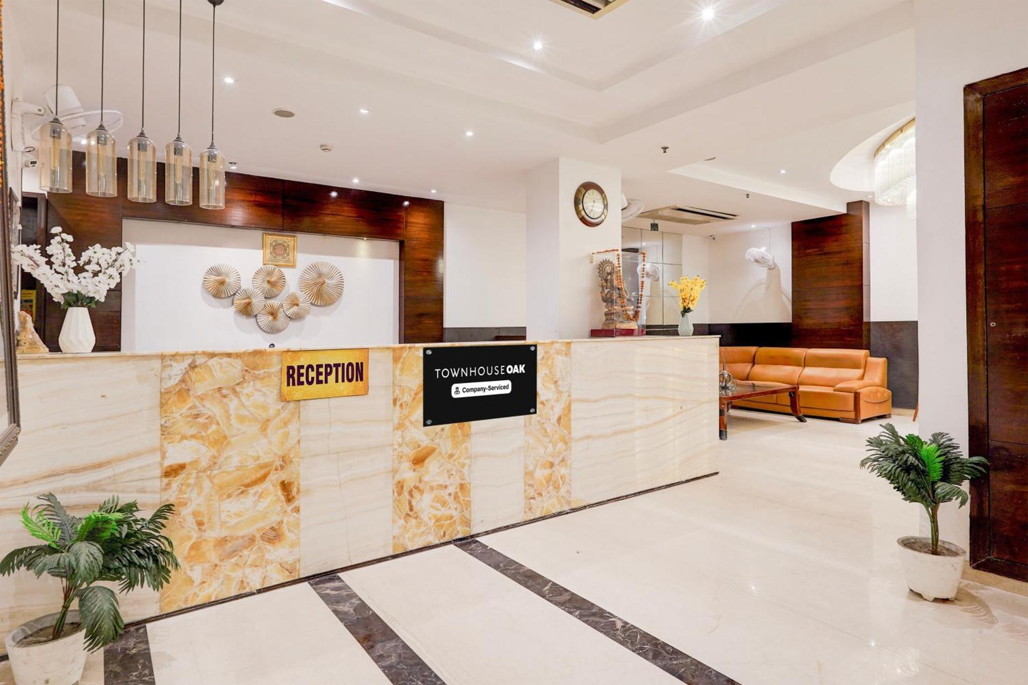 Townhouse Oak Agra Near Sultanganj Puliya Formerly Bb Grand المظهر الخارجي الصورة