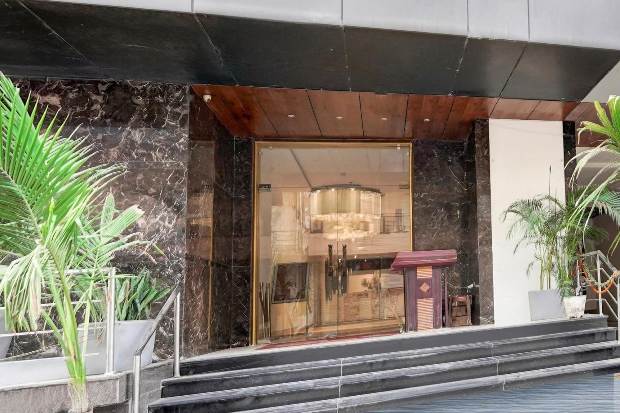 Townhouse Oak Agra Near Sultanganj Puliya Formerly Bb Grand المظهر الخارجي الصورة