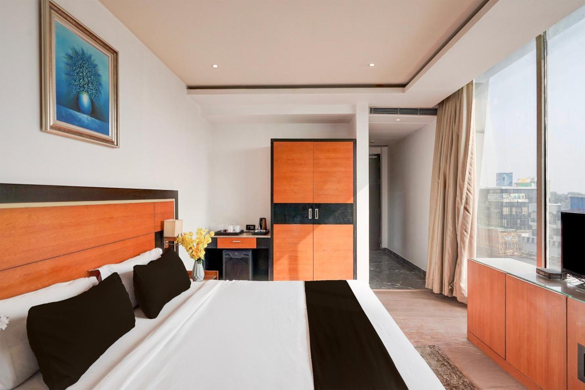 Townhouse Oak Agra Near Sultanganj Puliya Formerly Bb Grand المظهر الخارجي الصورة